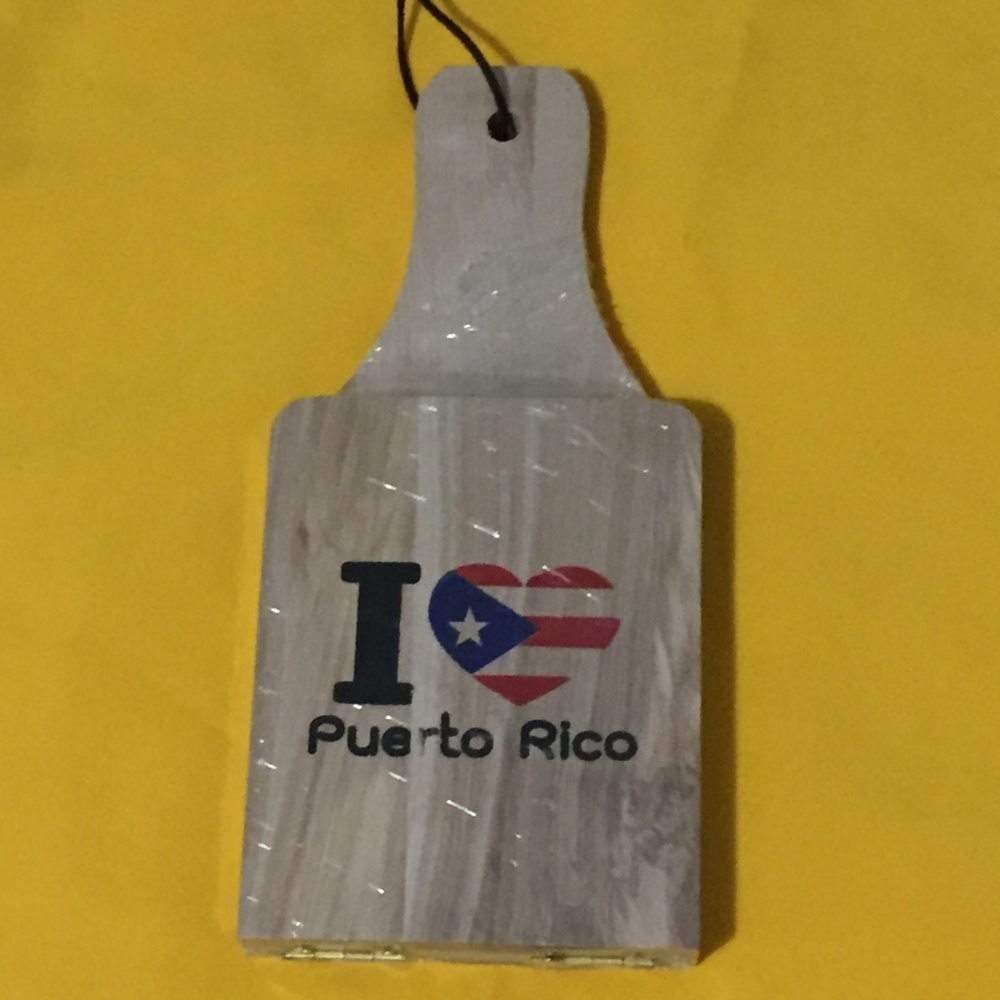 Puerto Rico wood Fried Plaintain • Tostonera